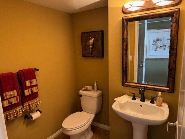 Building Photo - 4324 Tradewinds Dr