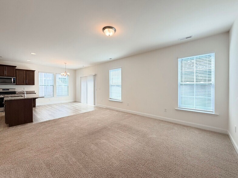 Building Photo - 563 Whitley Ridge Dr