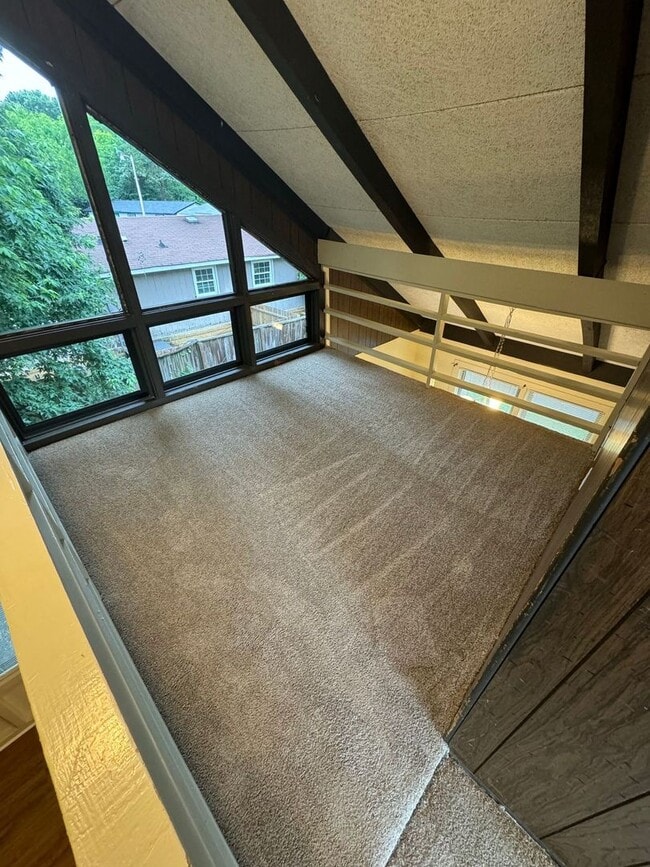 Building Photo - 3-bedroom 1.5 Bath Home ***RENT SPECIAL: *...