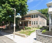 Building Photo - 136 Homestead St