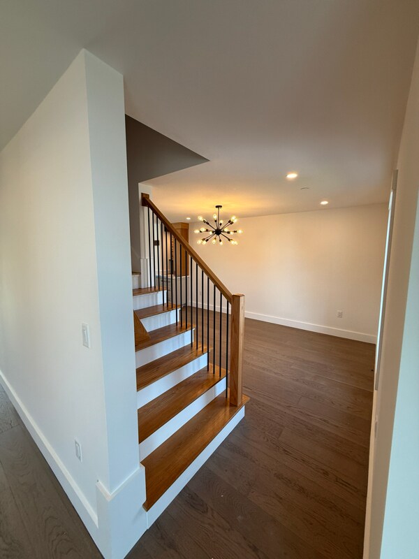 Building Photo - 32 Birch Brook Rd