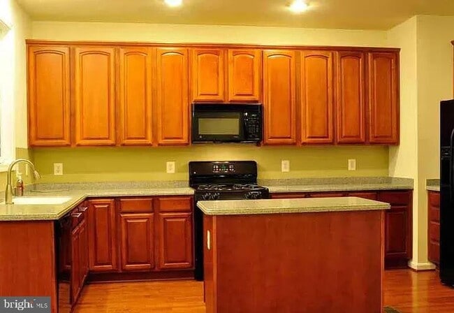 Building Photo - 20111 Cider Barrel Dr