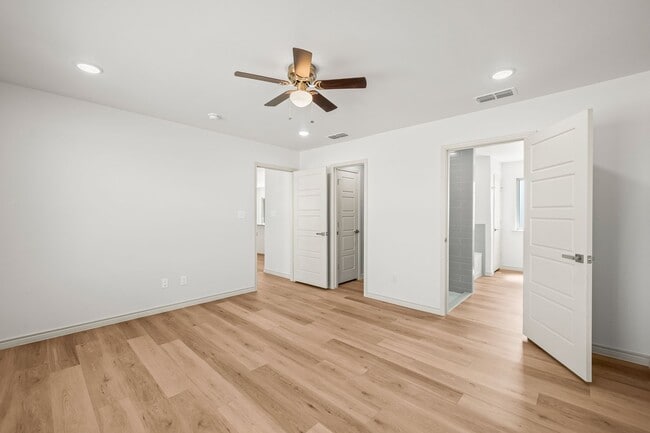 Building Photo - Country Living In Idalou ISD!