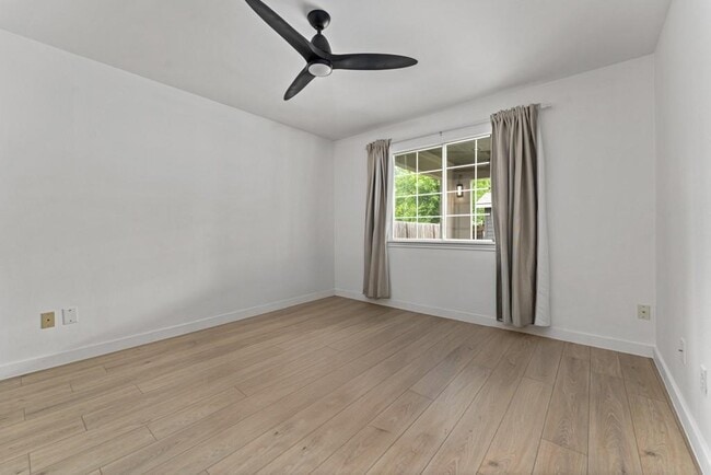 Building Photo - 1409 Lantern Light Dr