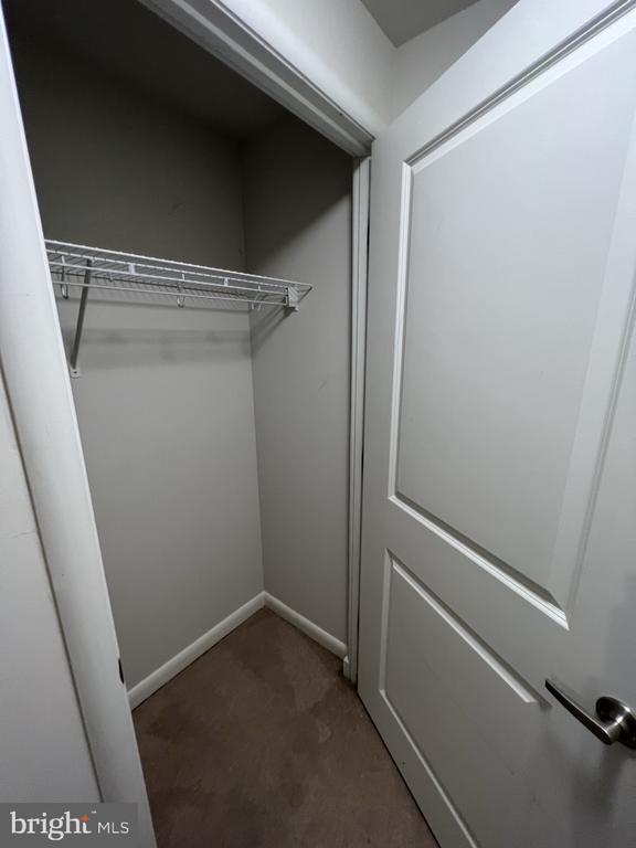 Building Photo - 1021 N Garfield St