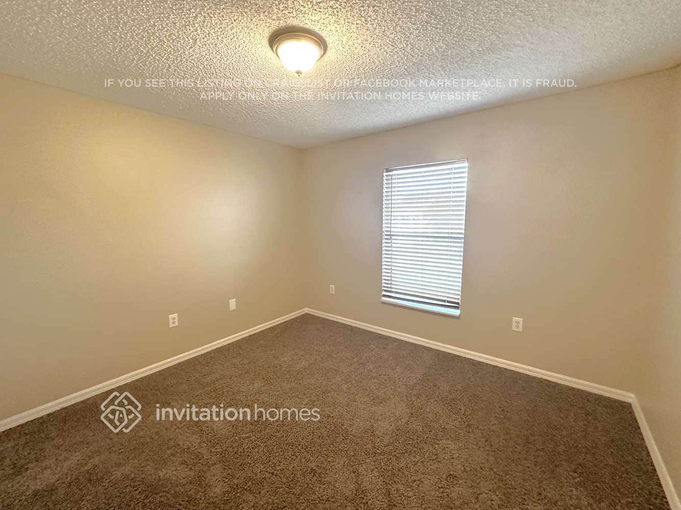 Building Photo - 2535 E Juliet Dr