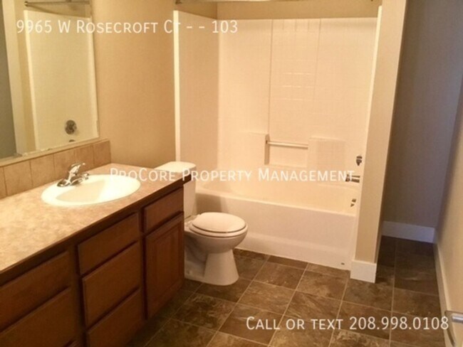 Building Photo - 9825 W Rosecroft Ct