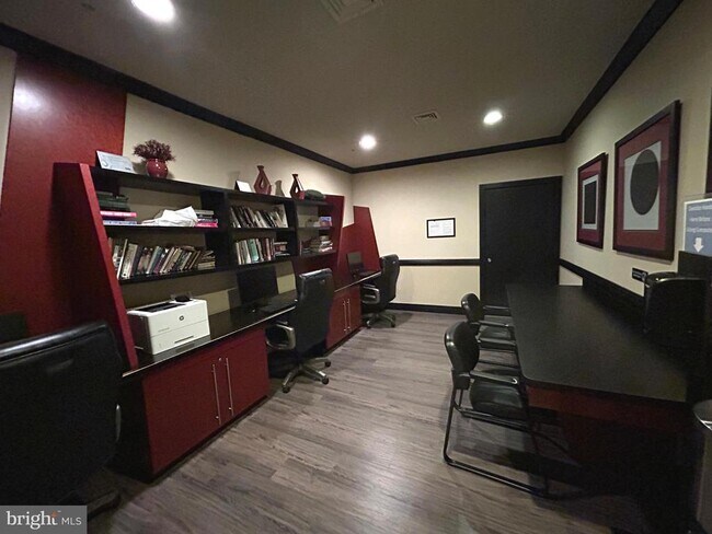 Building Photo - 9480 Virginia Center Blvd