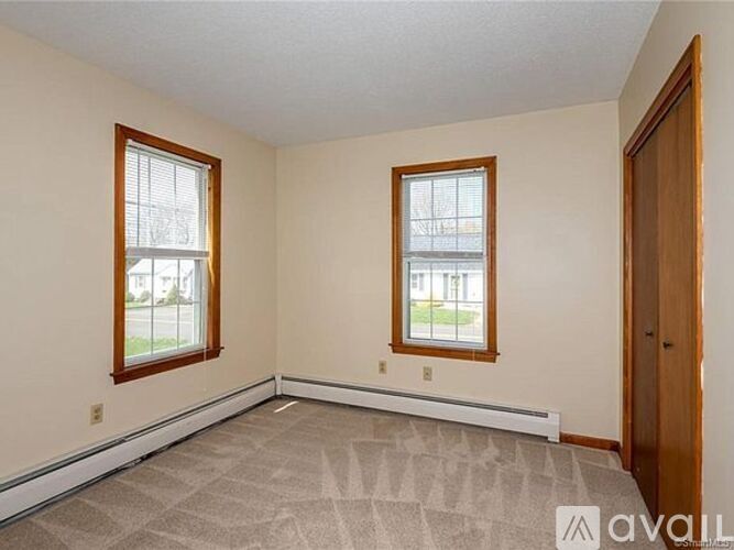 Building Photo - 53 Franklin St