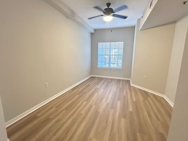 Building Photo - 1 Bed/1 Bath Condo in Gorgeous Resort Style Community