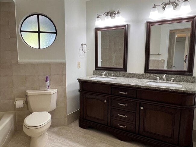 Building Photo - 18714 Wimbledon Cir