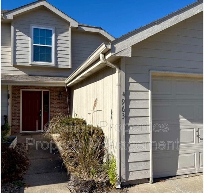 Building Photo - 4963 Stoneback Dr