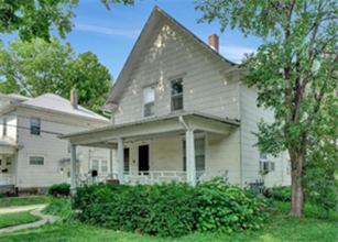 Building Photo - 1717 S 13th St