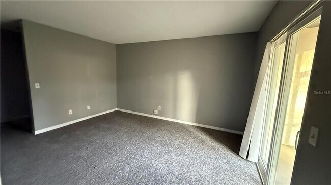 Building Photo - 2416 Swailes Dr