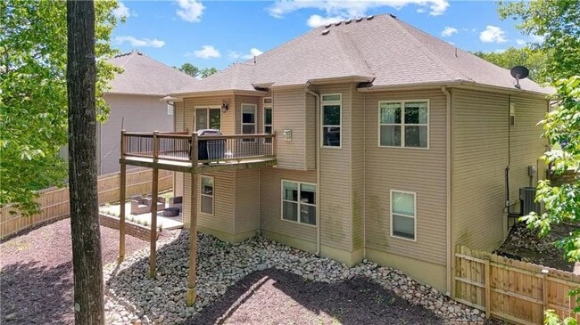 Building Photo - 911 Cheatham Ct