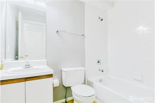 Building Photo - 226 Bexley Ln