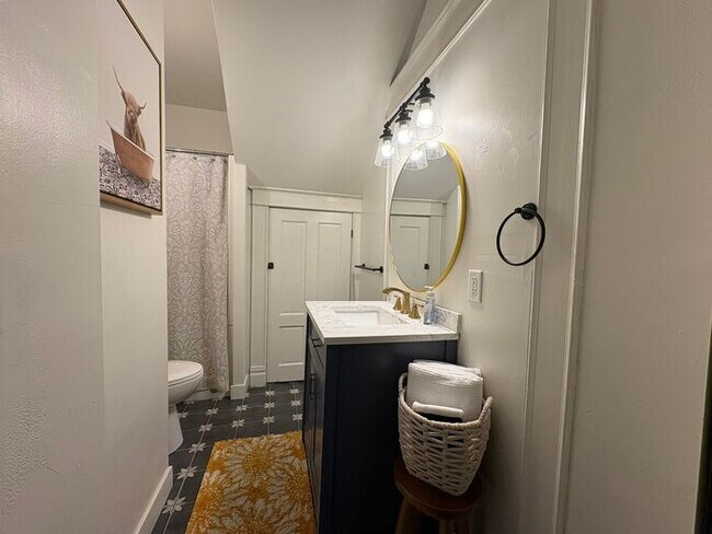 Building Photo - $5,400 | 7 Bedroom, 5 Bathroom Single Family Home | No Pets* | Available for August 1st, 2027 Mov...