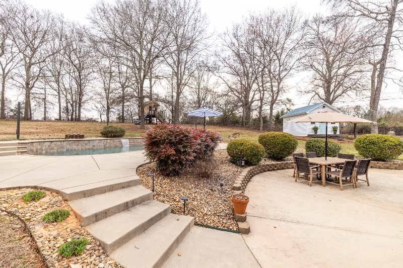 Building Photo - 1551 Decatur Dr