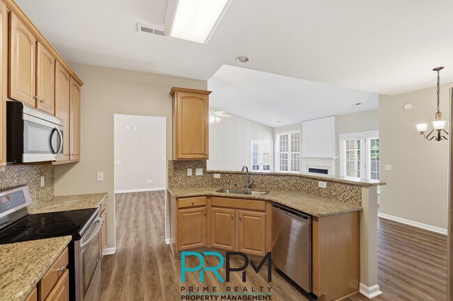 Building Photo - 5 Saybrook Rd