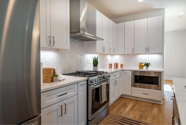 Building Photo - 2805 Torbett St