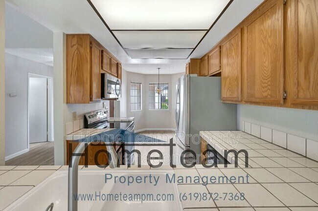 Building Photo - 1526 Apache Dr