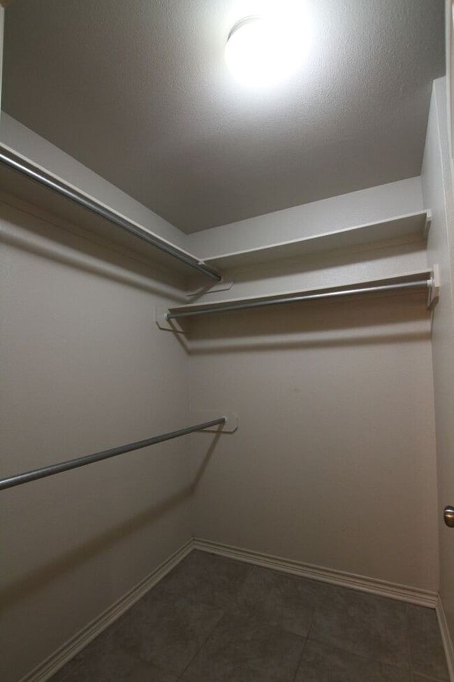 Building Photo - Beautiful 2 Bedroom, 2 Bathroom Townhome in South Tyler – Whitehouse ISD!