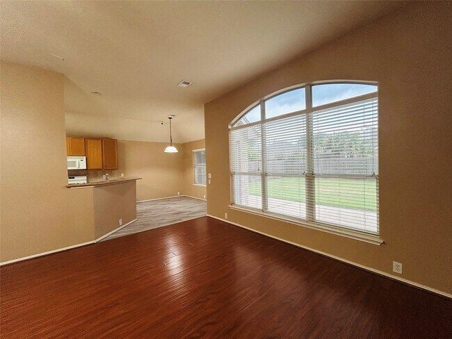 Building Photo - 5018 Rocky Manor Ln