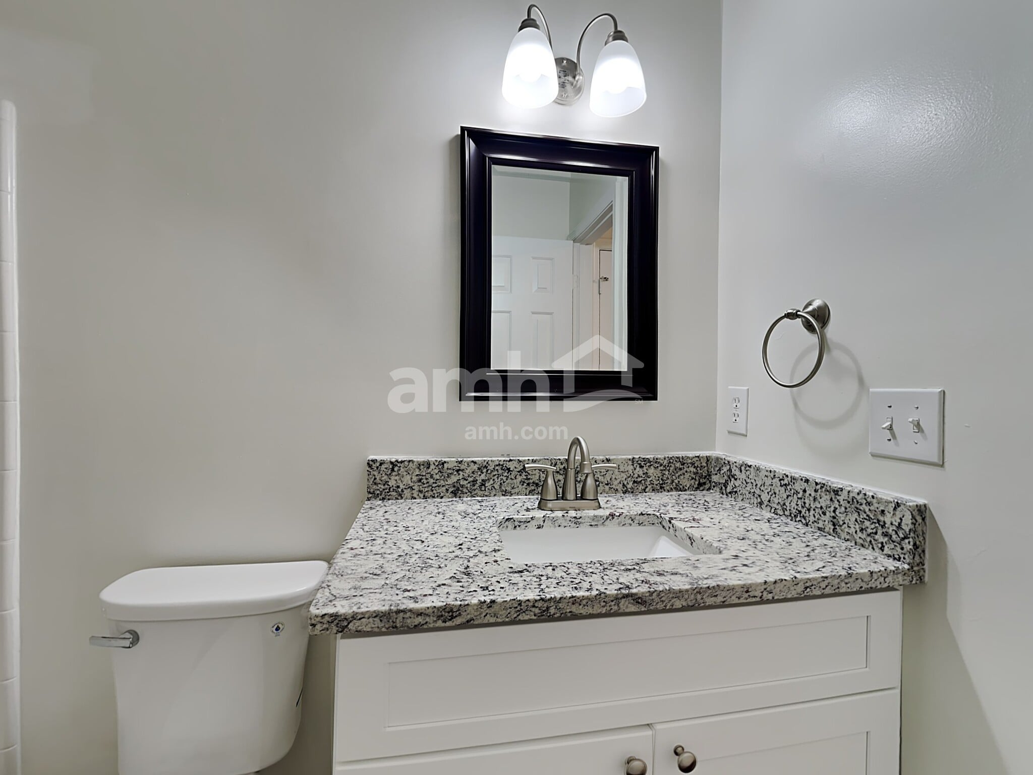 Building Photo - 3801 Cranwell Ct