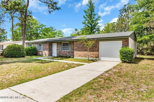 Building Photo - 2774 Mesquite Ave