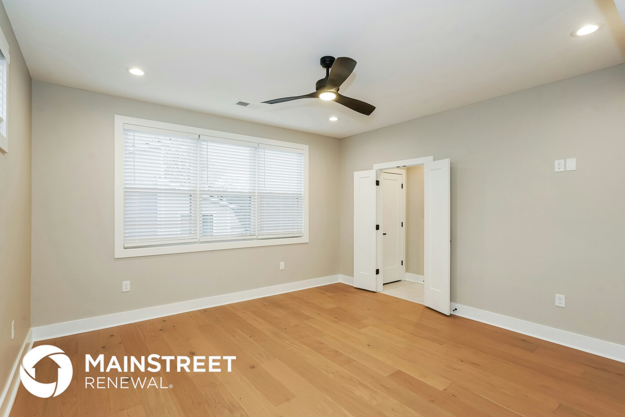 Building Photo - 2142 Oakland St