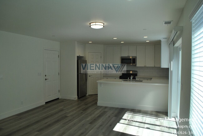 Building Photo - 4818 Morgera Ln