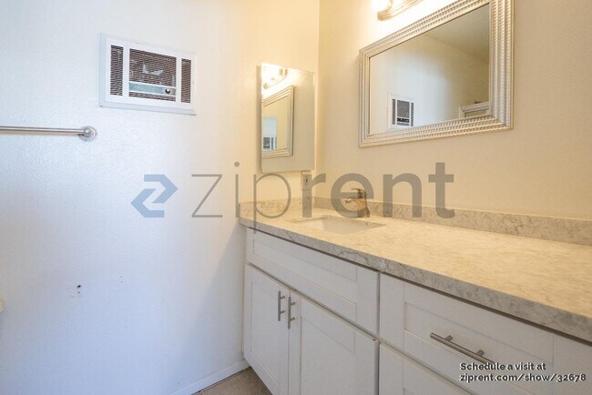 Building Photo - 3447 Los Mochis Way