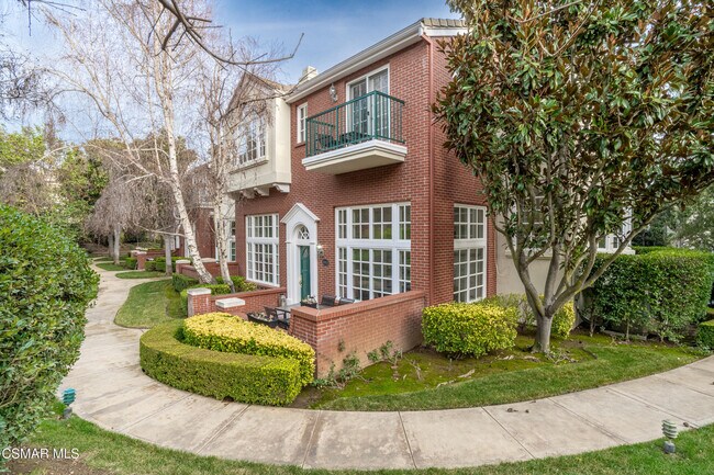 Building Photo - 2443 Swanfield Ct