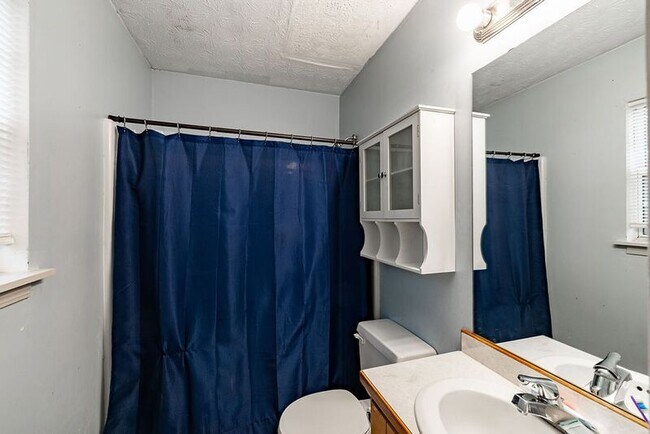 Building Photo - 1138 Reed Ct