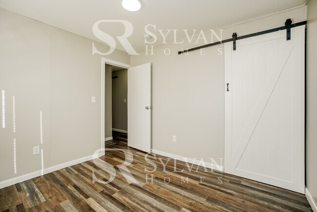 Building Photo - Coming HOME never felt so good!