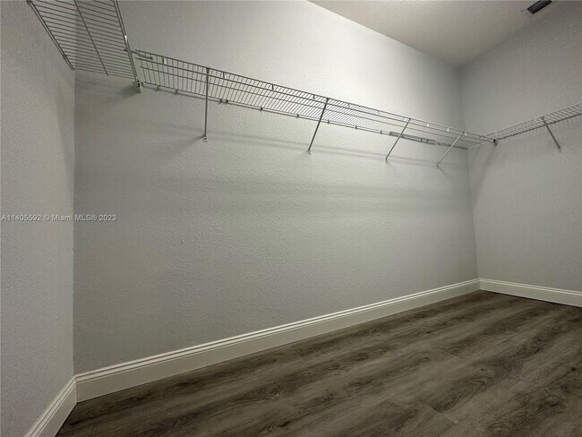 Building Photo - 155 SW 7th Ct