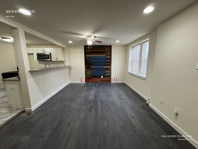 Building Photo - 841 E Stafford St