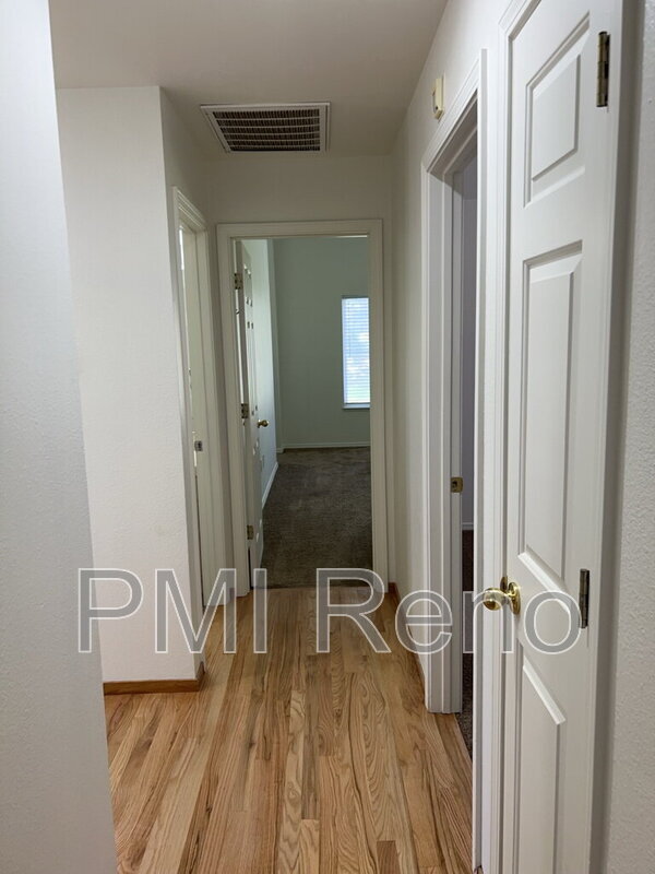 Building Photo - 2789 Montego Dr