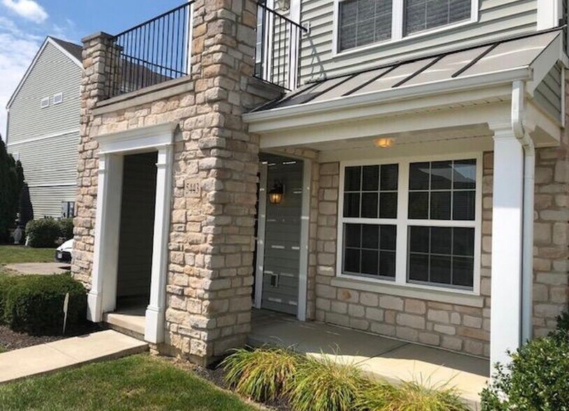 Building Photo - 5443 Spring River Ave