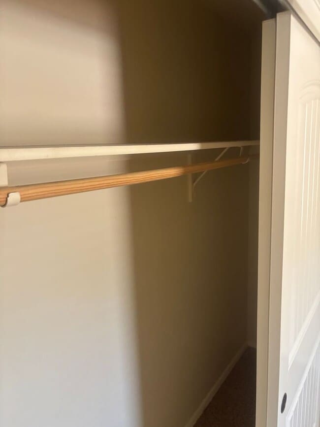 Building Photo - Beautiful Home Available Now!!