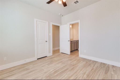 Building Photo - 1741 Cove Cres Ct