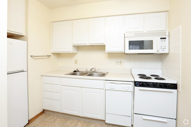 Kitchen - Ashworth Manor