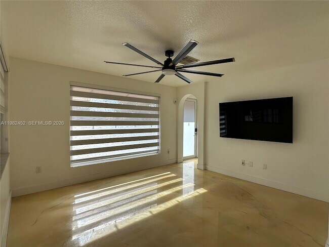 Building Photo - 27866 SW 142nd Ave