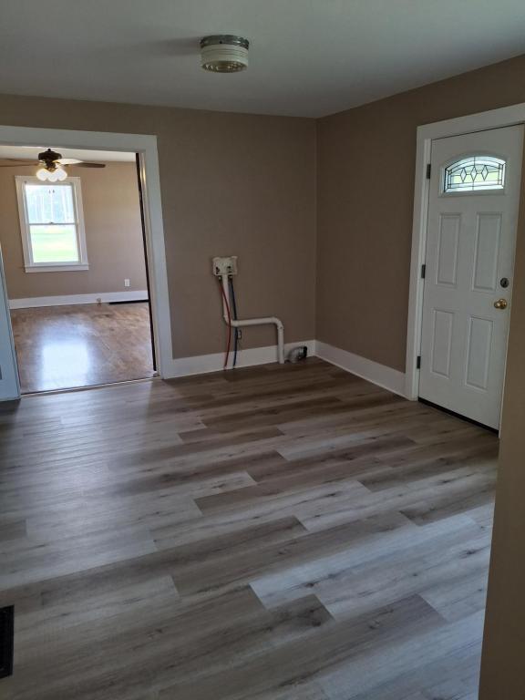 Building Photo - 614 5th St