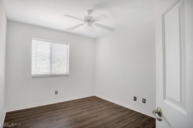 Building Photo - 10030 Salina St