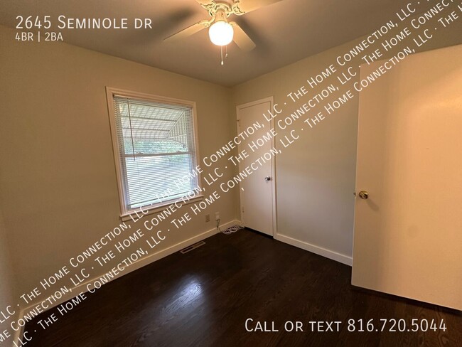 Building Photo - 2645 Seminole Dr