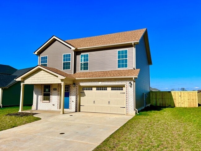 Building Photo - Welcome To Clarksville!