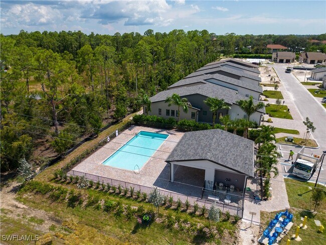 Building Photo - 5826 Jasper Wy