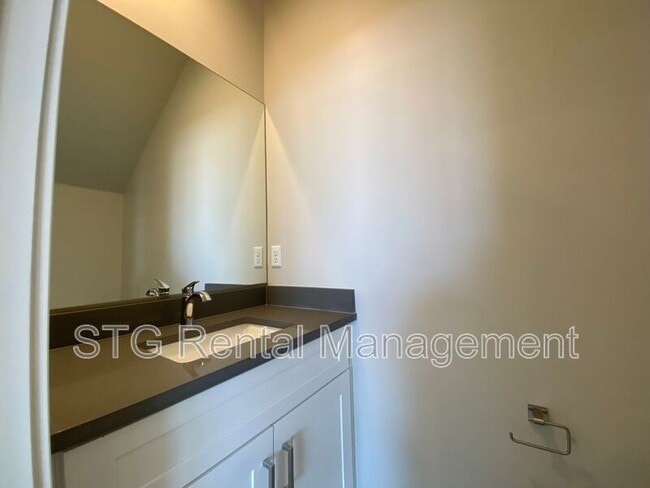 Building Photo - 1113 S 4380 W
