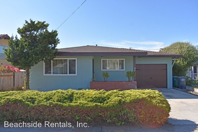 Primary Photo - 2 br, 1 bath House - 11 12th St